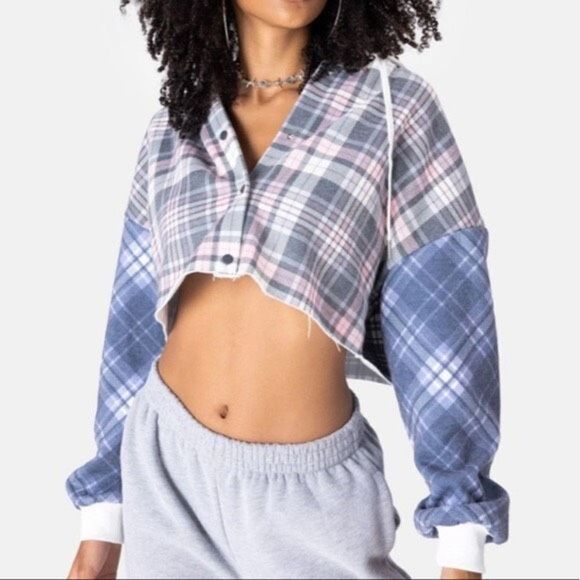 ✨Adika Cropped Hooded Flannel Sweatshirt✨ - Picture 1 of 5